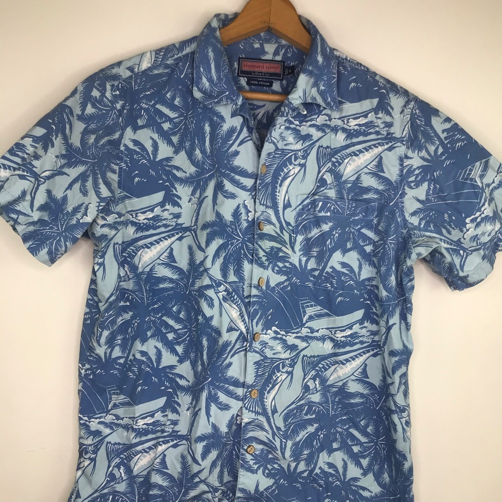 Vineyard Vines Hawaiian Shirt Fish